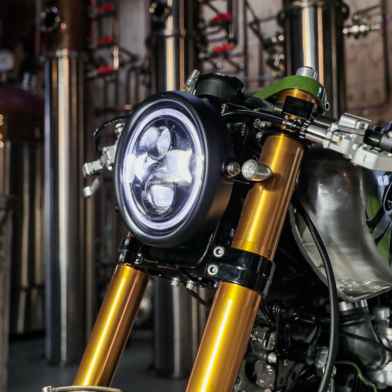 7" Flashpoint Classic LED Headlight Black