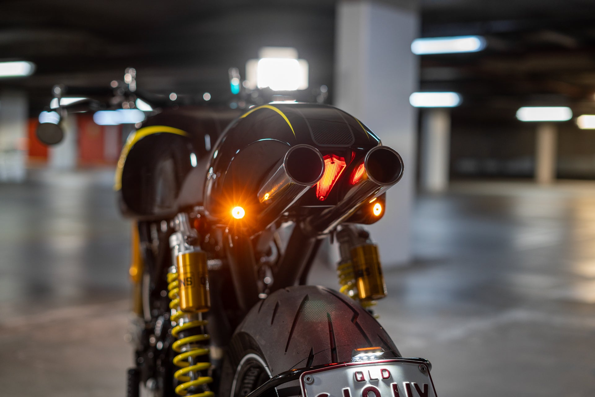 How to use the Brake and Tail Light Splitters from Purpose Built Moto