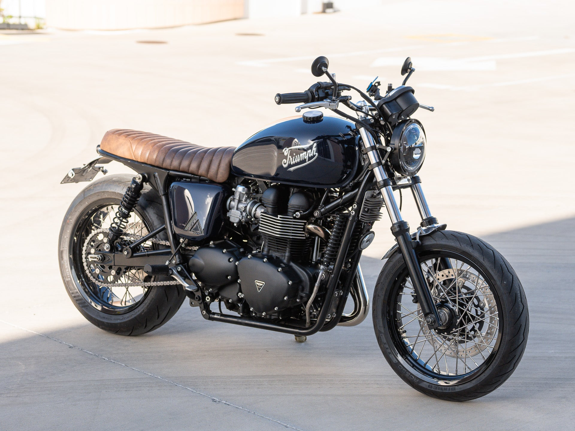 Triumph Bonneville Cafe Racer
