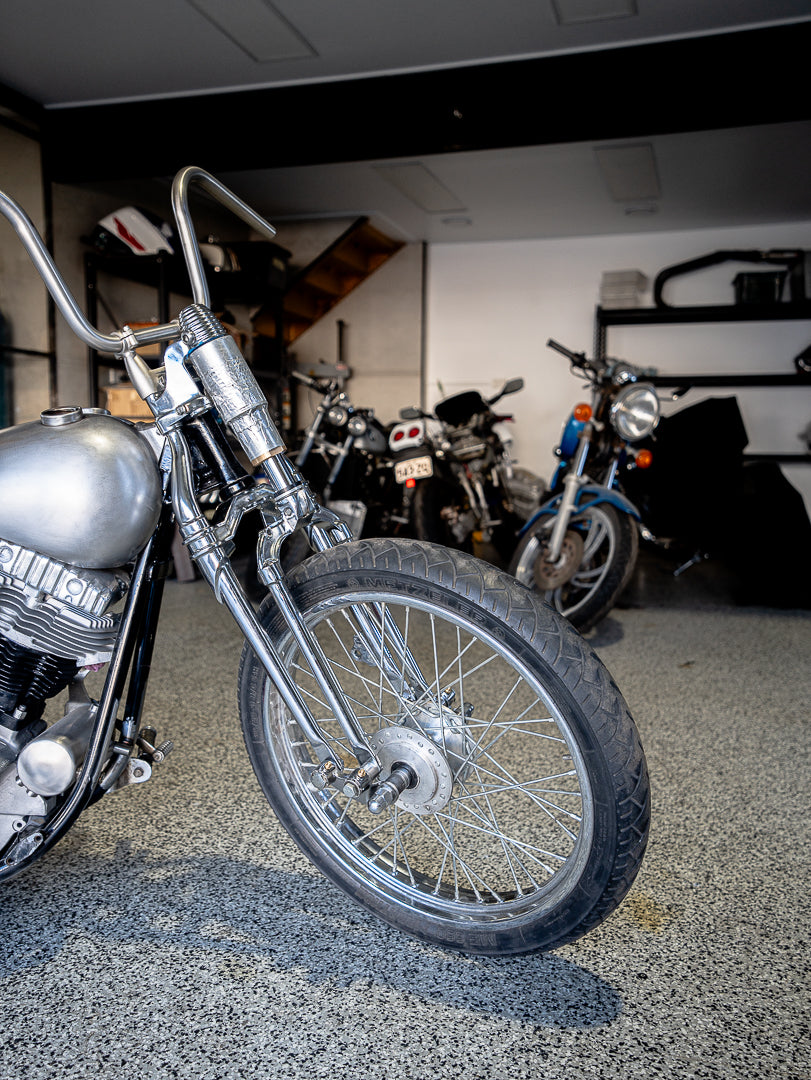 1976 FL Shovelhead Chopper: Air Ride Meets Classic Style