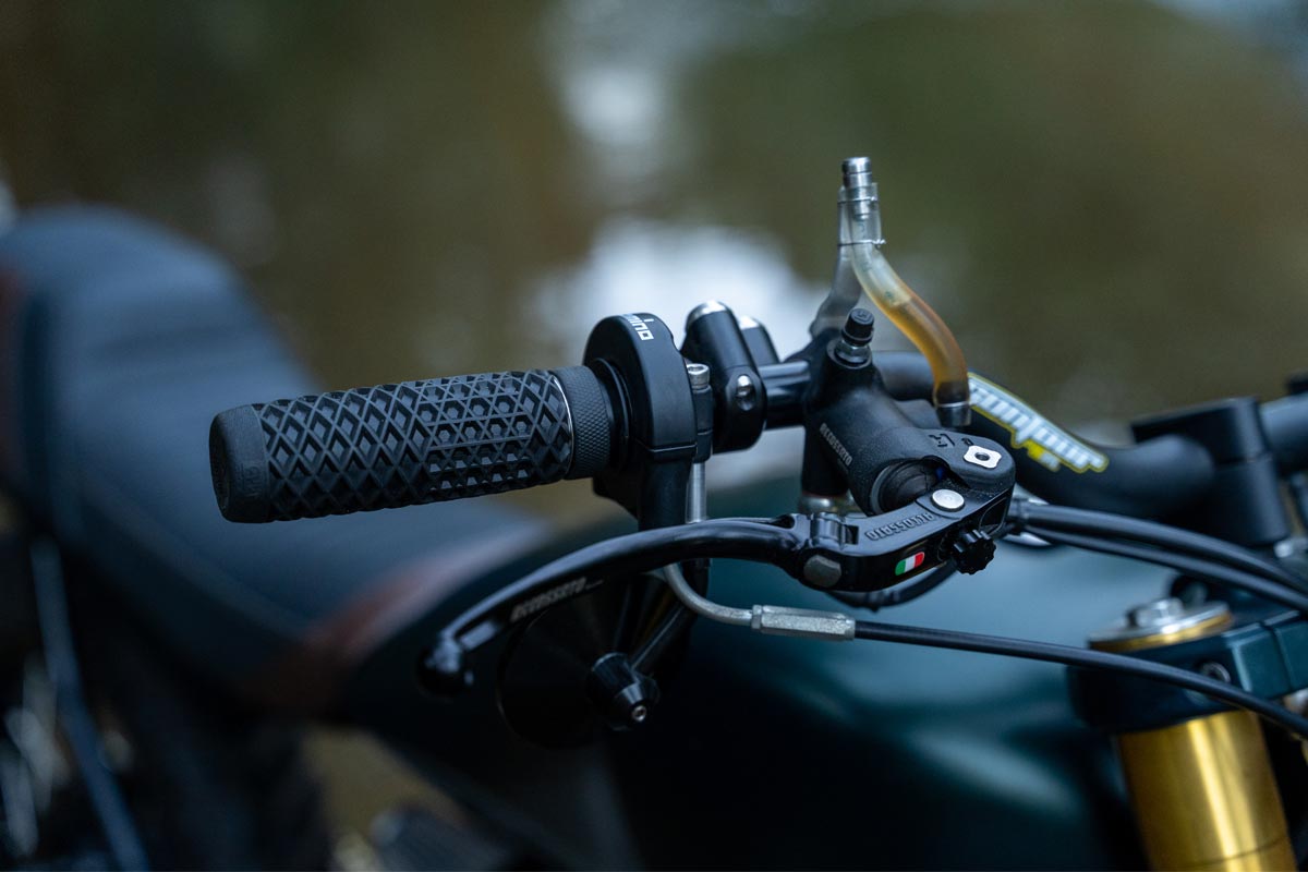 Suzuki GR650 Tempter Scrambler