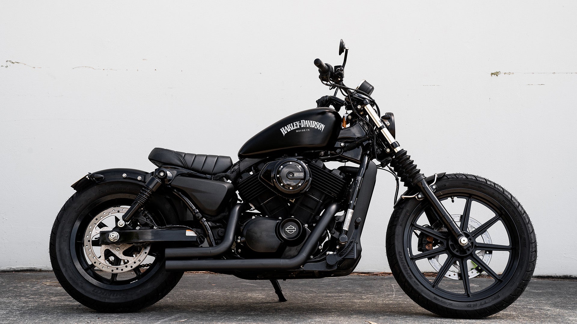 Harley street best sale 500 custom