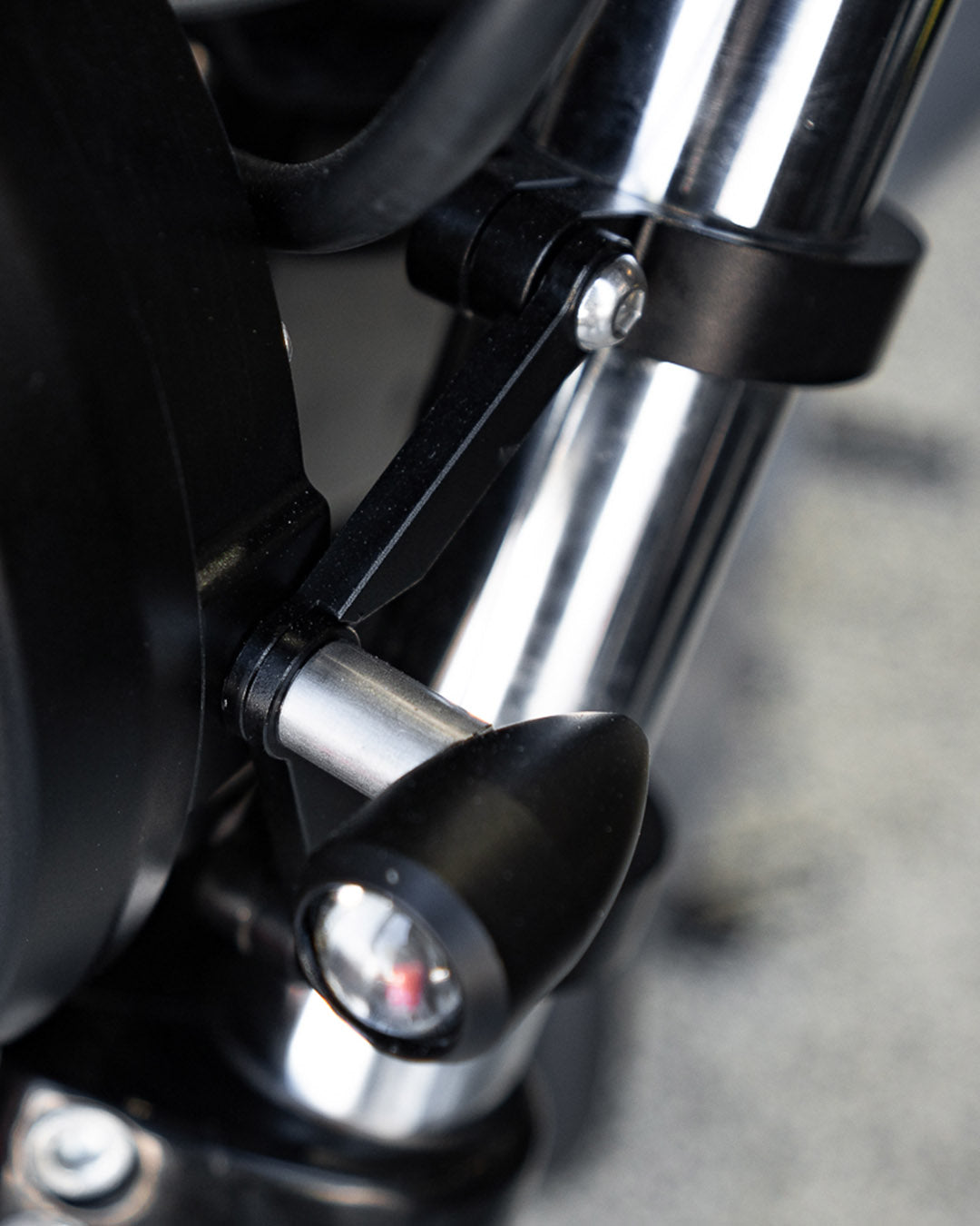 Headlight Brackets for 4044mm Motorcycle Forks Purpose Built Moto