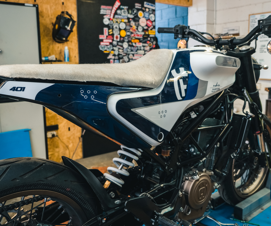 Husqvarna Vitpilen 401 Tracker Build EP. 4