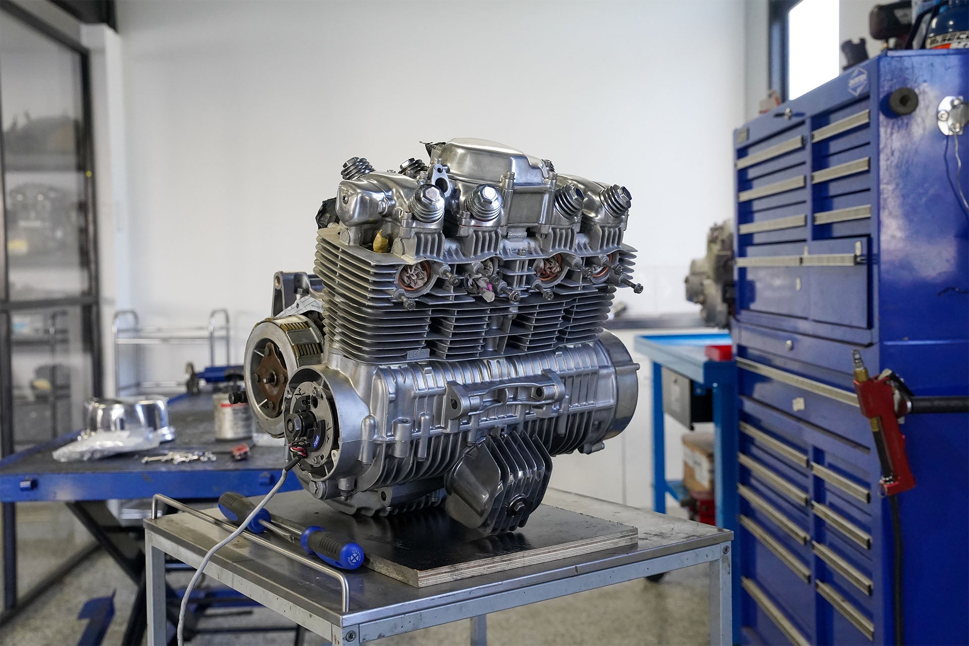 Rebuilding Classics: Restoring Honda CB Engines